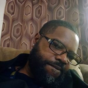 Meet your Posher, Charles